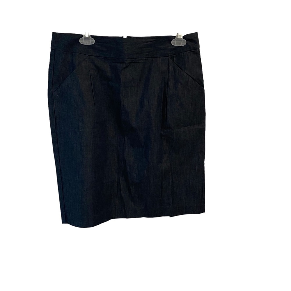 ANN Taylor‎ skirt size 8.